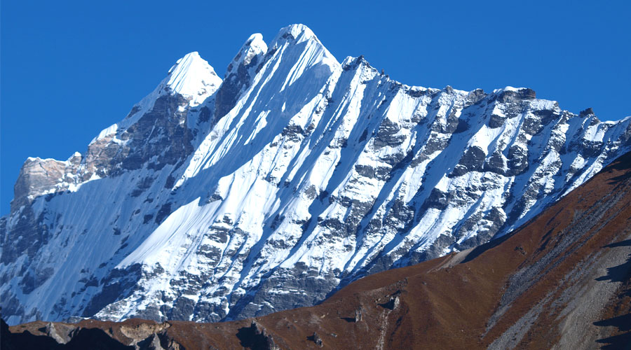 Preparation over to scale Gyalgen Peak