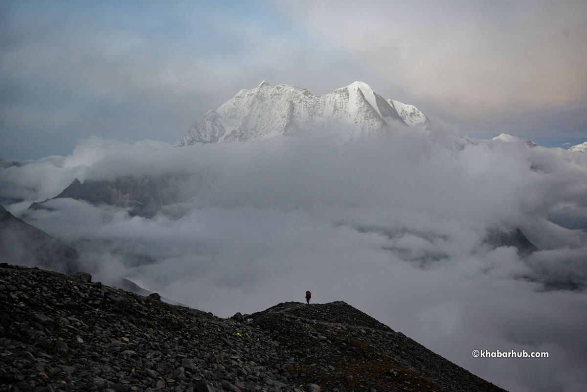 395 get permit to climb Nepal’s mountains this autumn so far