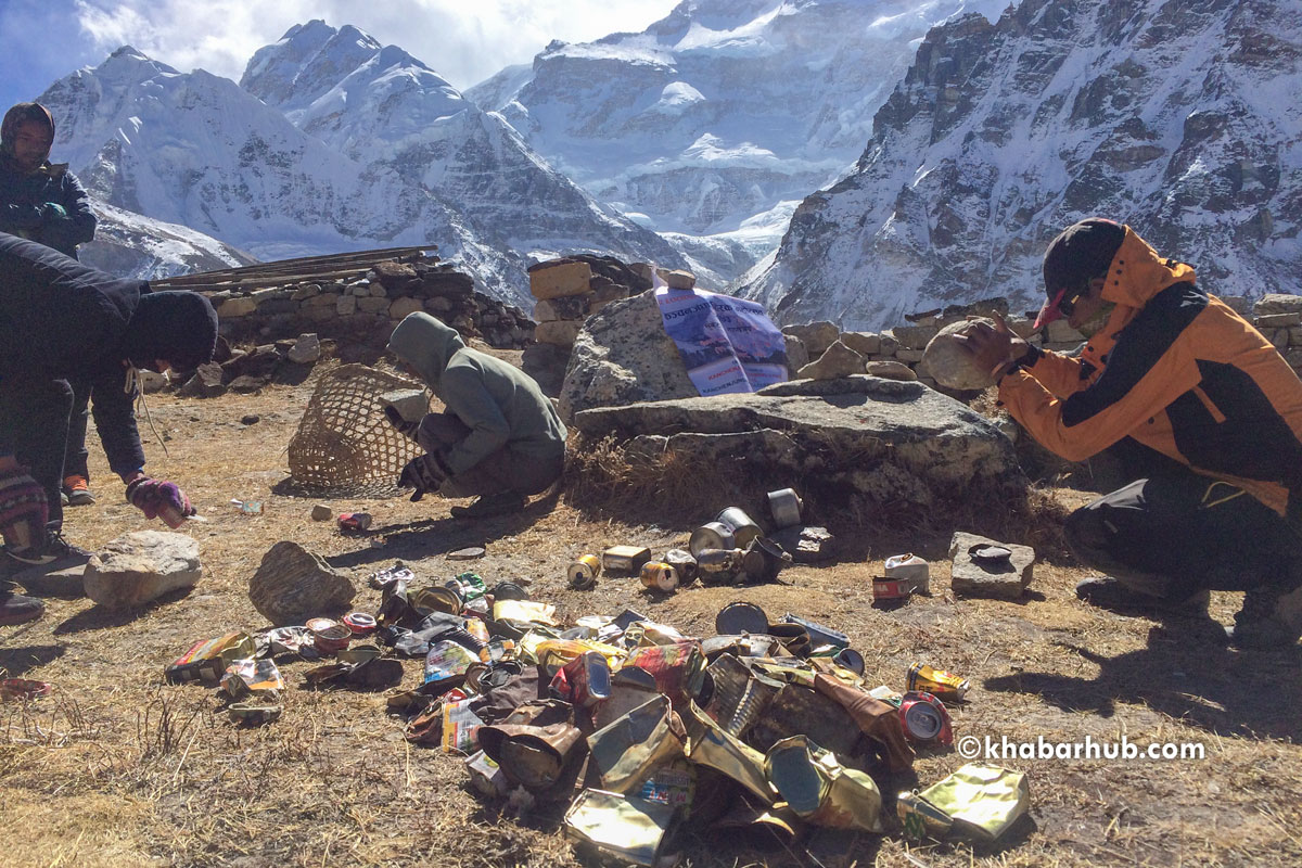 NA collects more than 35,000 kg of garbage from mountains