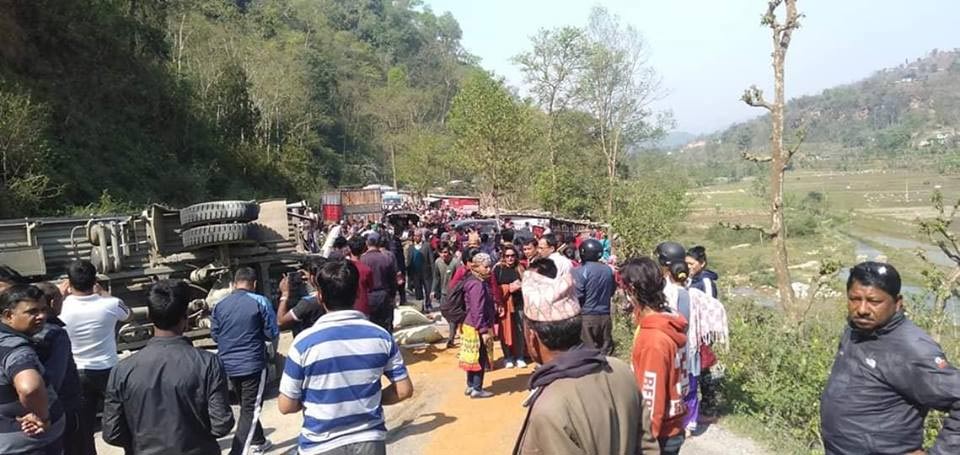 1 killed, 2 injured in Tanahun pileup