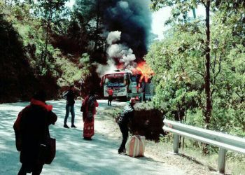 Bus catches fire due to short-circuit in Surket