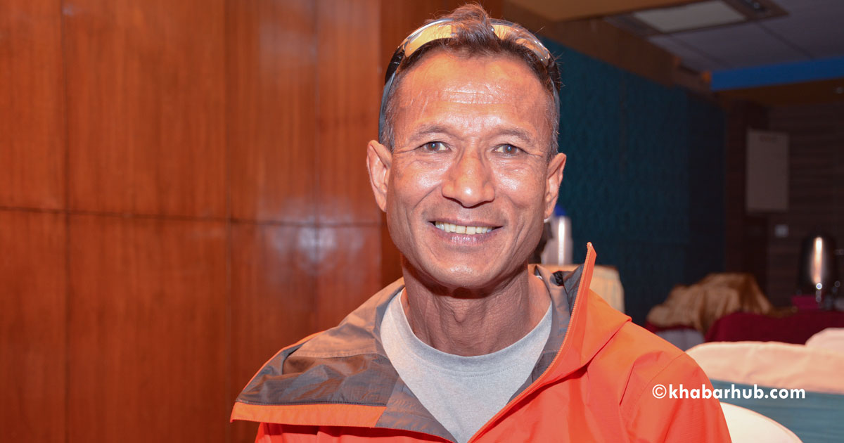 HIV-infected Gopal Shrestha successfully climbs Mt Everest