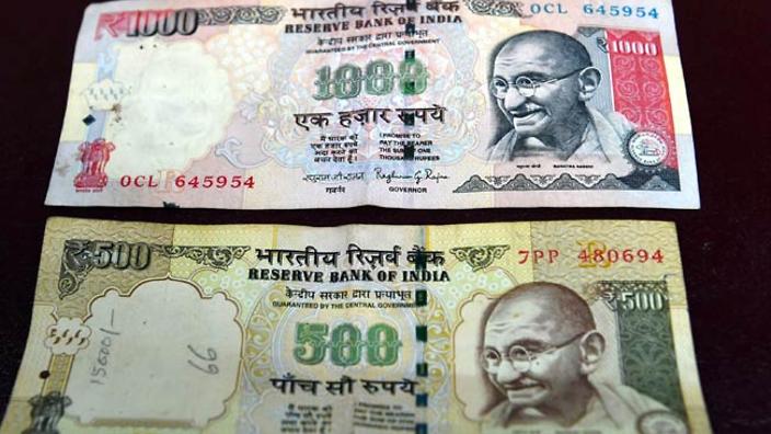 5 held with 1.6 mln illegal Indian currencies