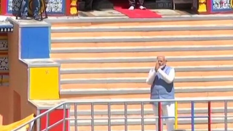 India’s PM Modi offers prayers at Badrinath Temple