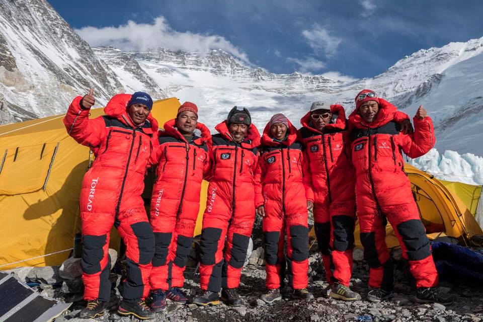 Sarbaz Khan becomes first Pakistani to climb Mount Lhotse