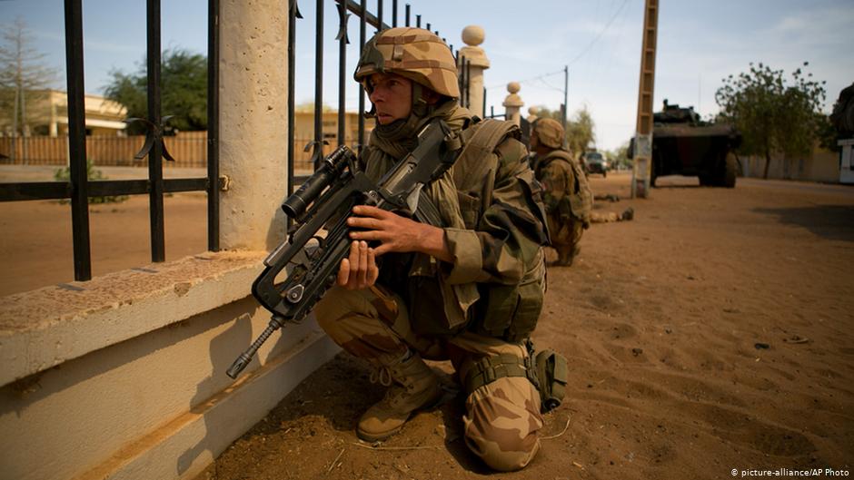 French, Malian forces kill 20 militants in Mali