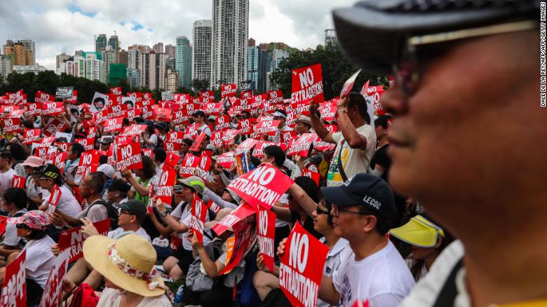 Demonstration continues over extradition bill in Hong Kong