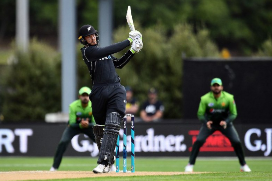 Pakistan faces another must-win against clinical New Zealand