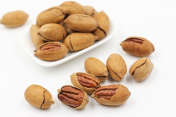 7 benefits of Pecan Nuts