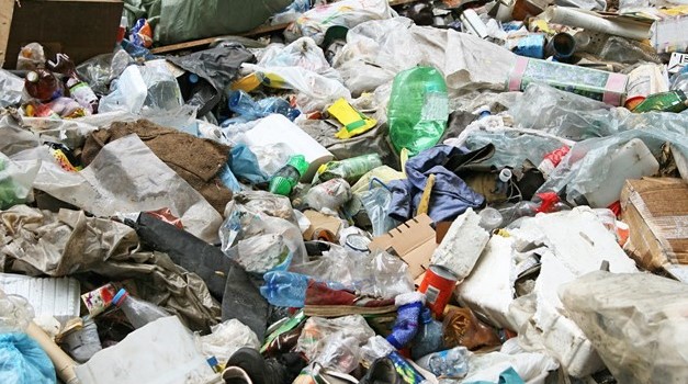 Rampant garbage piles raise stink along Kaligandaki corridor
