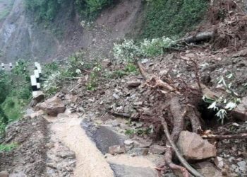 Landslide blocks Sanfe-Martadi road