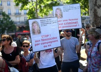 Thousands protest in Paris against domestic violence
