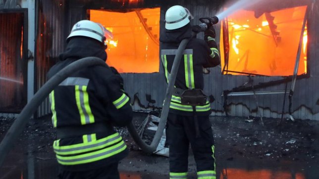 8 killed as fire engulfs hotel in Ukraine