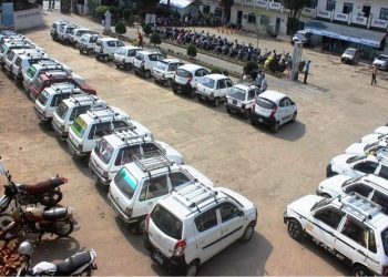 Parliamentary Committee directs govt to arrange for taxi transport
