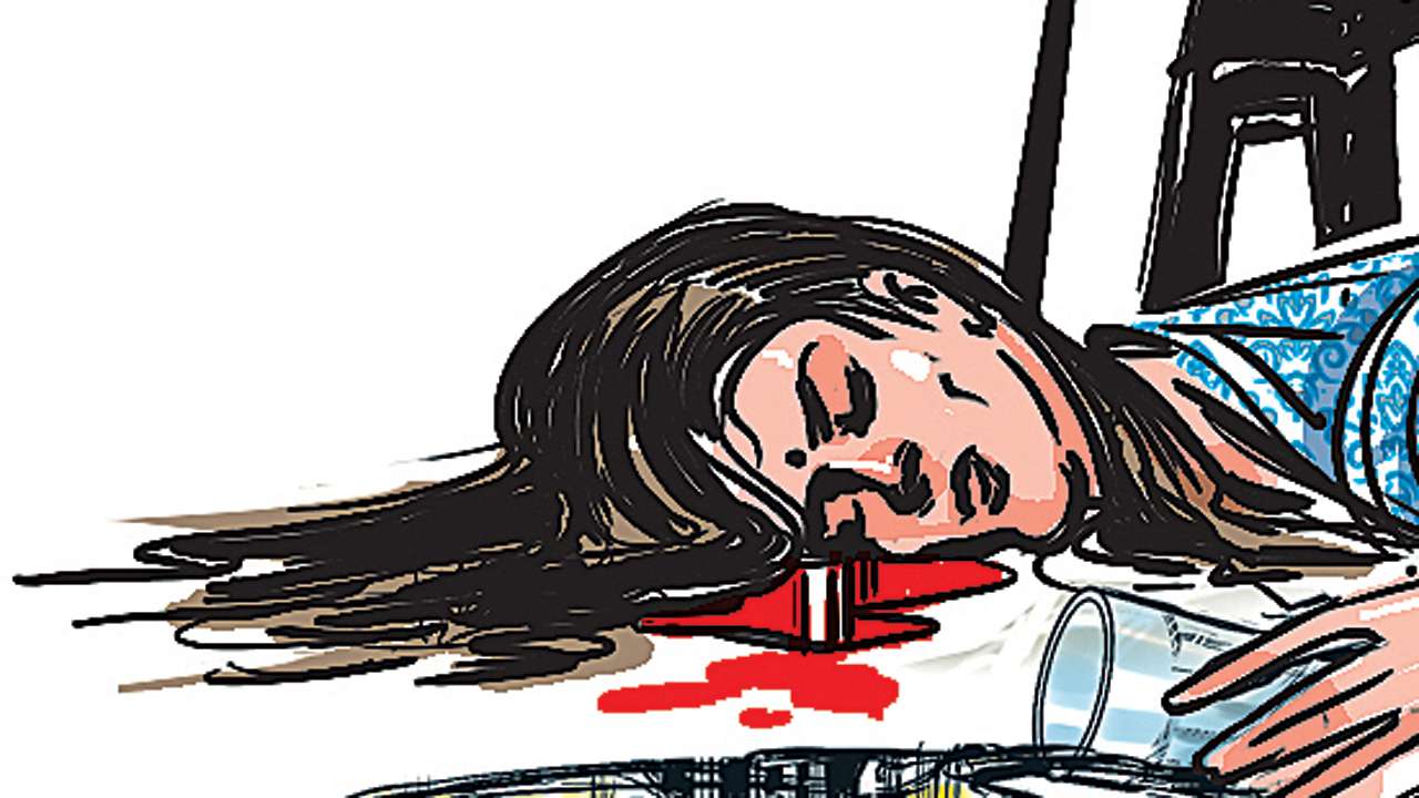 Man kills wife by slitting her throat