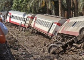 Train derails in DR Congo killing 50