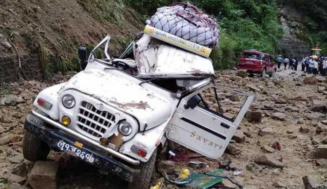 Landslide buries two jeeps, one dead