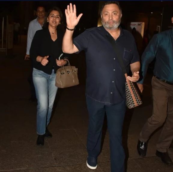 Bollywood actor Rishi returns after cancer treatment in New York