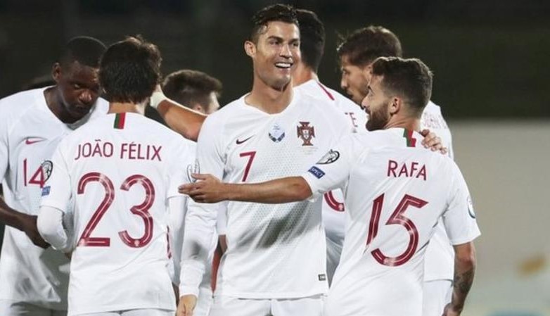 Ronaldo scores four as Portugal thrashes Lithuania