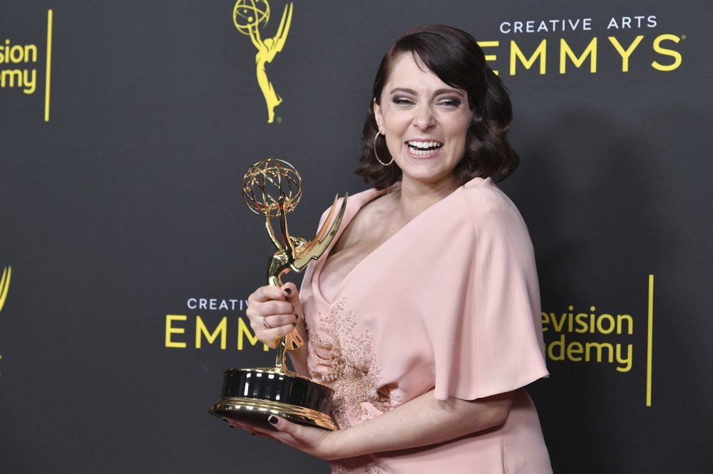 ‘Crazy Ex’ star Rachel Bloom wins Emmy