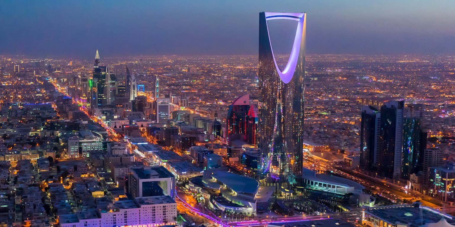 Saudi Arabia halts int’l flight for a week