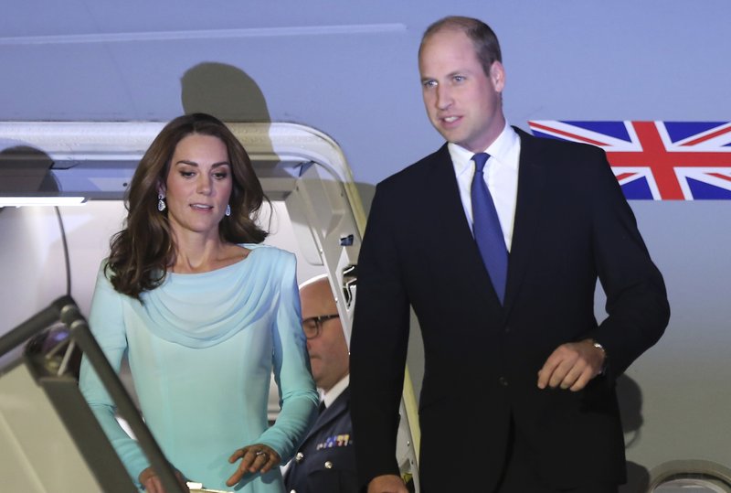 Prince William, Kate kick off five-day Pakistan tour