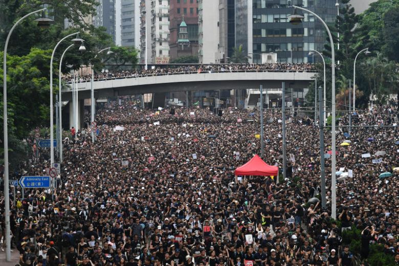 Hong Kong police chief calls for peace