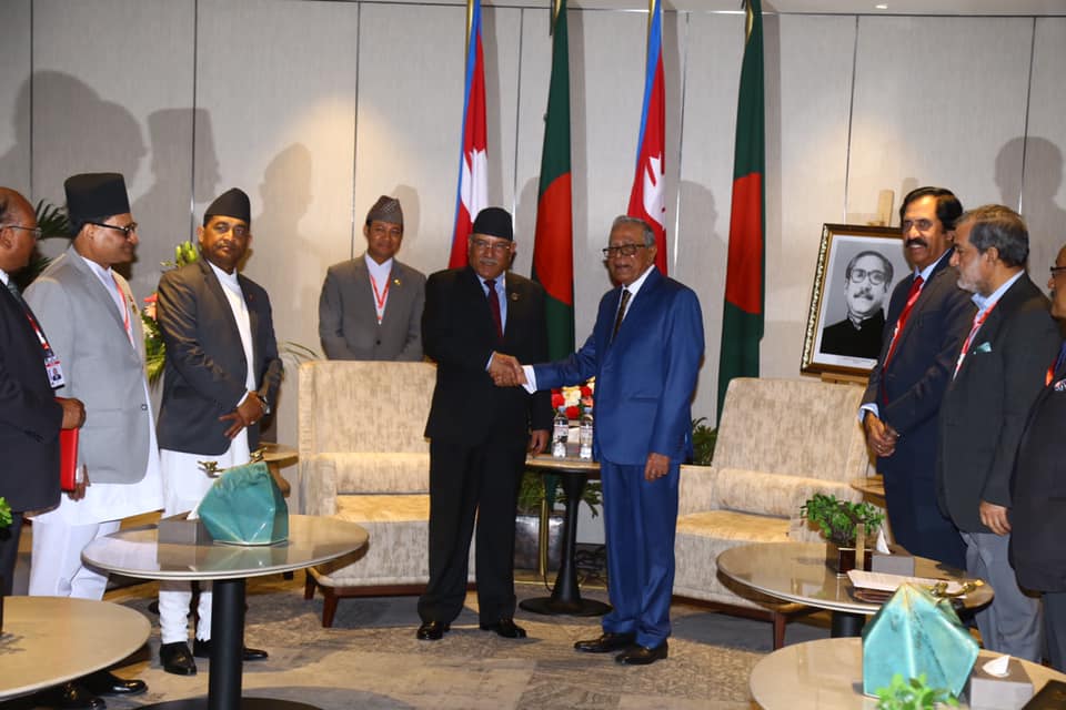 Bangladeshi President Hamid, Dahal hold talks