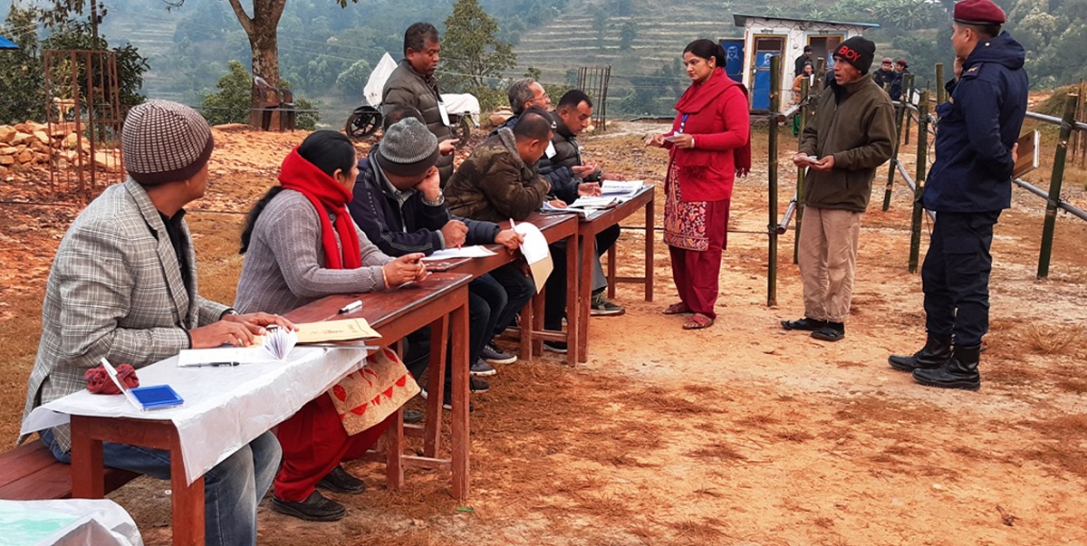 337 candidates contesting by-poll for 52 posts with 454,114 voters
