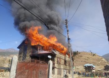 Massive fire breaks out in Jumla
