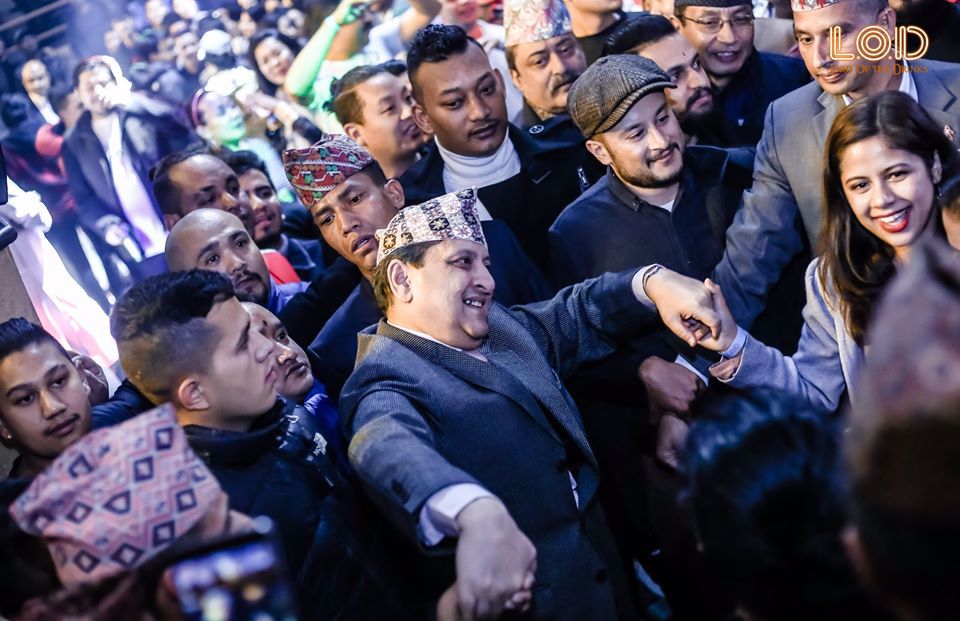 Video of ex-King Gyanendra dancing at night club goes viral