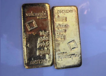 Youth arrested with 2.4 kg gold-like metal