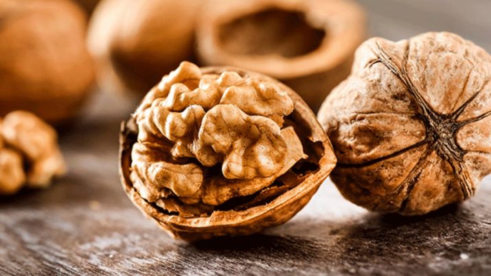 Eat walnuts daily for better gut, heart health