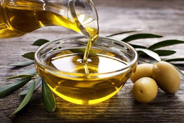 Olive oil in Mediterranean diet may help you live longer