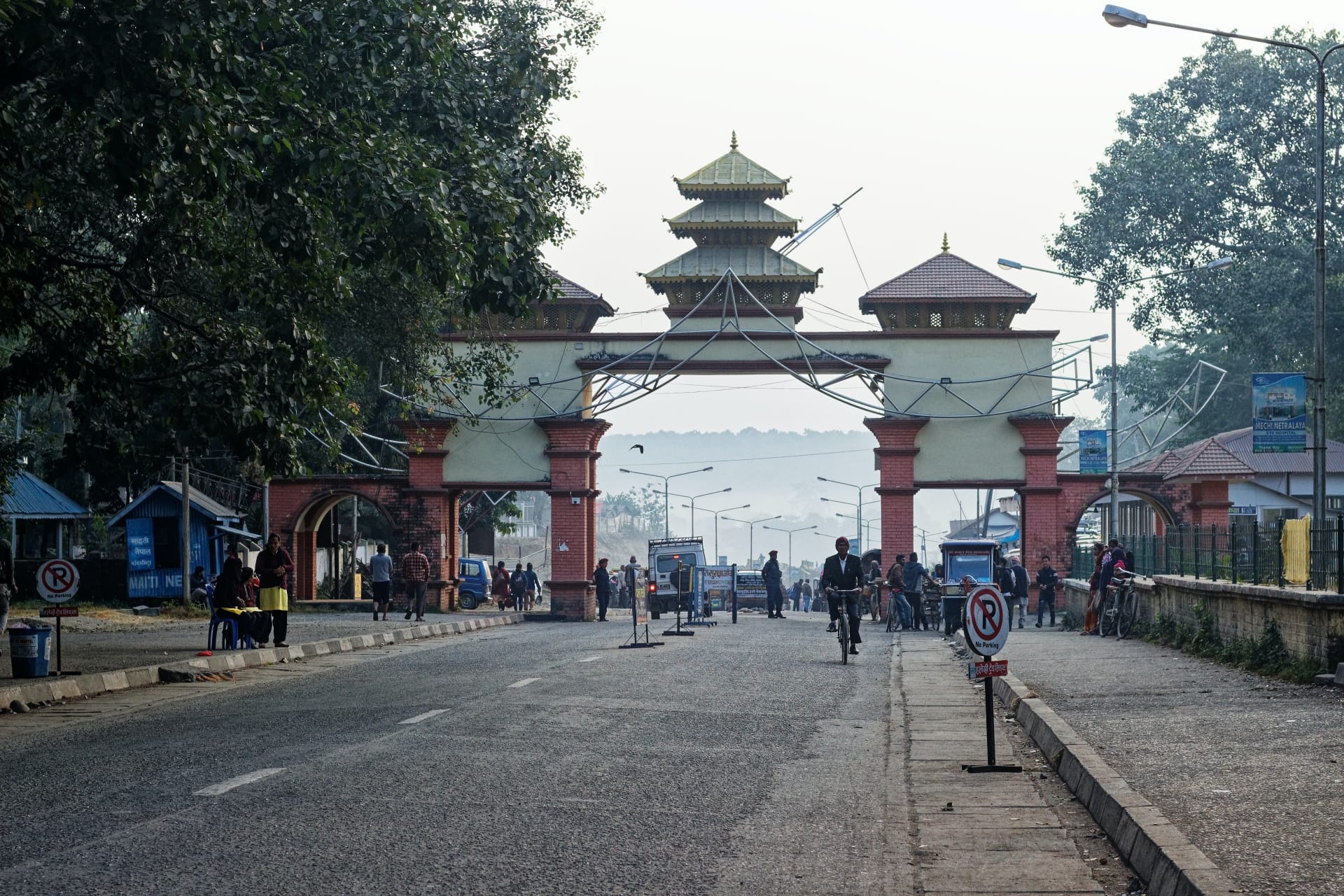 Over 100 Nepalis stranded in Panitanki border point