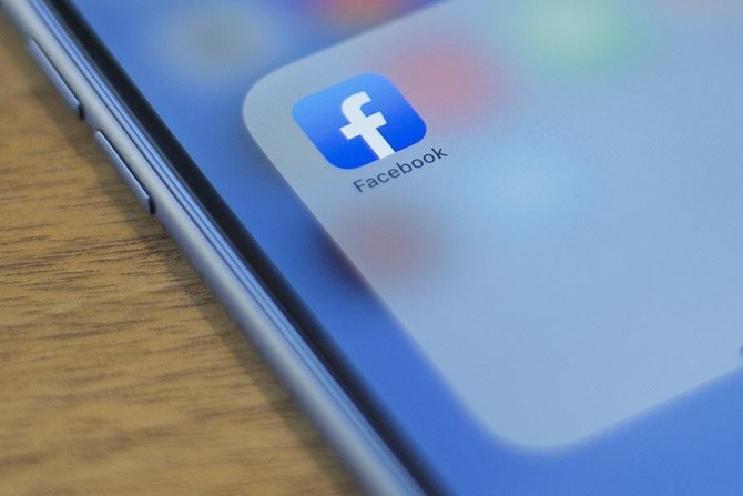 Facebook challenges top news aggregators with smart subscription move