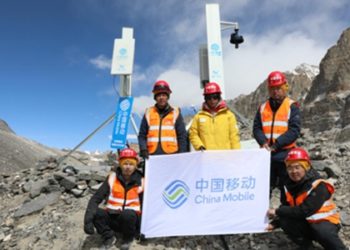 China builds 5G base station on Mount Everest