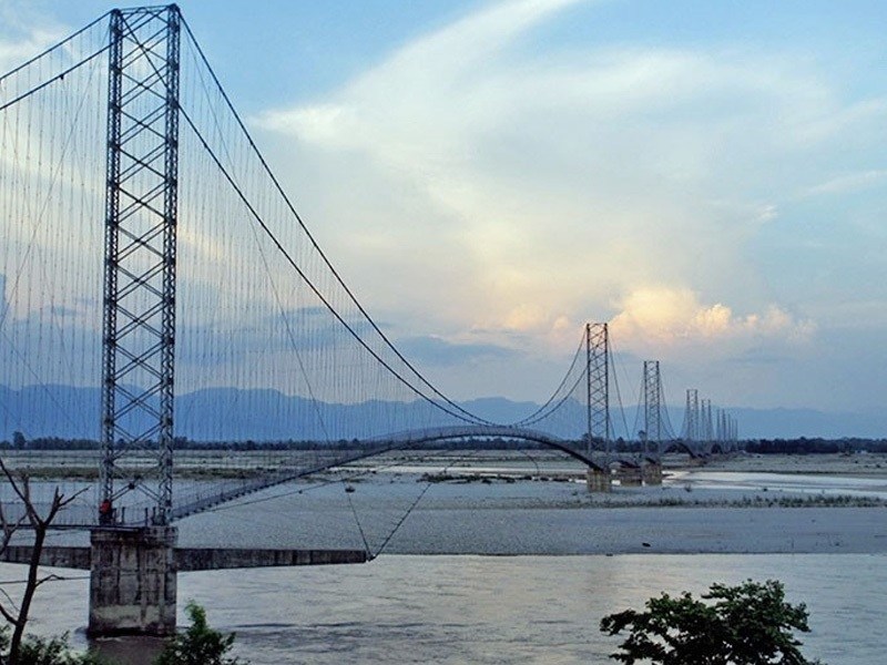 Movement on multi-span bridge over Mahakali river closed