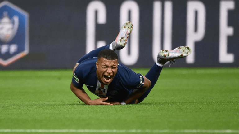 PSG confirms Mbappe suffers ankle sprain