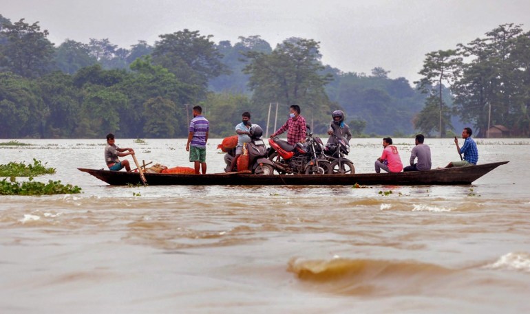 Four cattle herders stranded in Rapti river rescued after 12 hrs