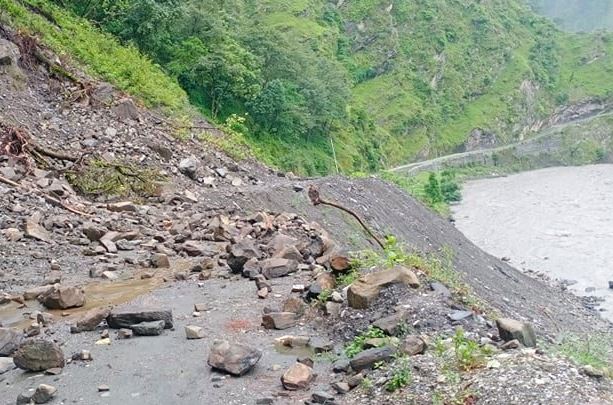 Locals in difficulty as Phalgunanda Road remains in limbo for three decades