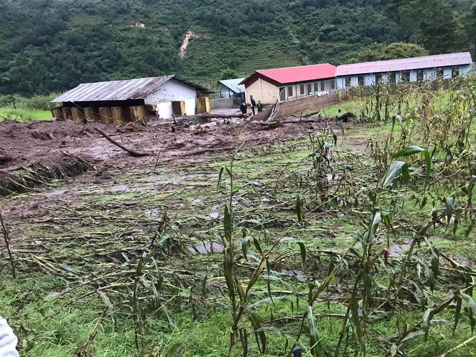 Phulpingkatti witnesses landslide again