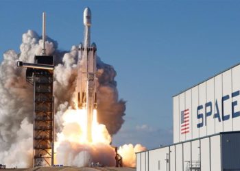 SpaceX says 52 Starlink satellites successfully launched into orbit