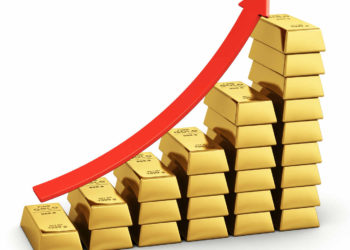 Gold price up by Rs 500 per tola