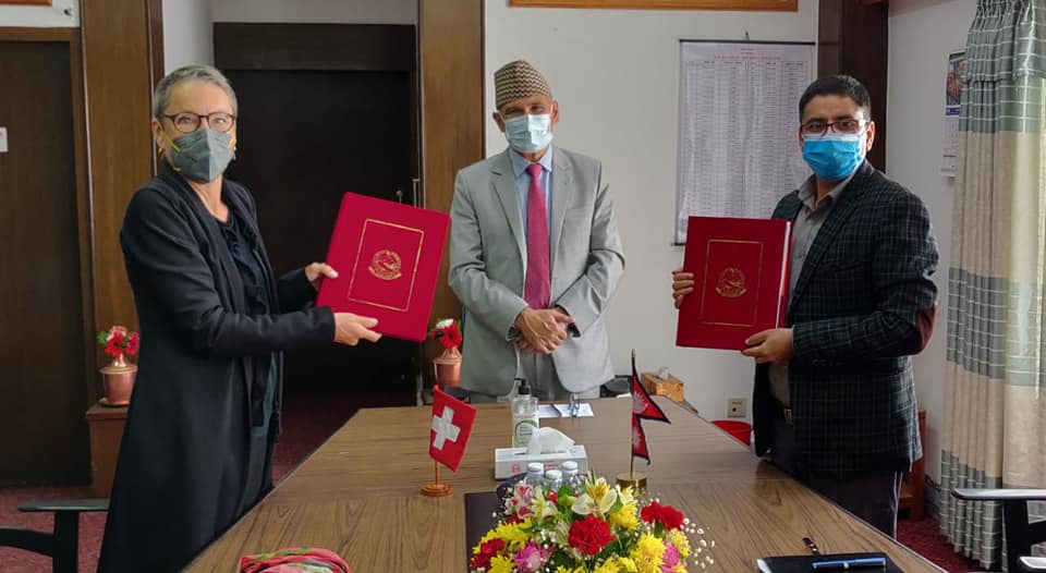 Nepal, Switzerland sign agreement collaborating to build 200 bridges