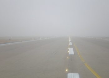 Thick fog disrupts domestic flights for a while