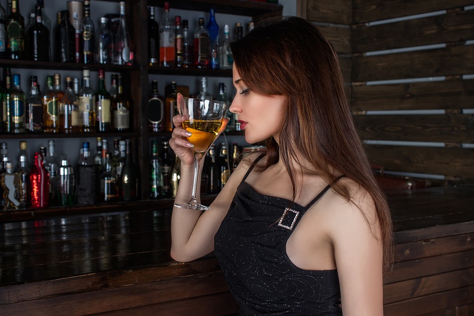 Study links alcohol consumption to more than 740,000 new cancer cases in 2020