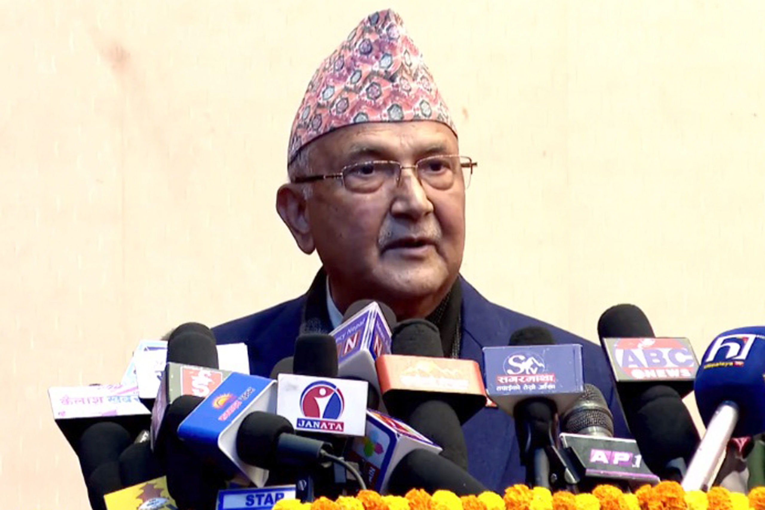 UML Chair Oli appeals to all leaders including Nepal to return to mother party