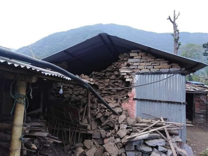 Four injured, dozen houses collapse as three powerful quakes jolt west Nepal (photo feature)