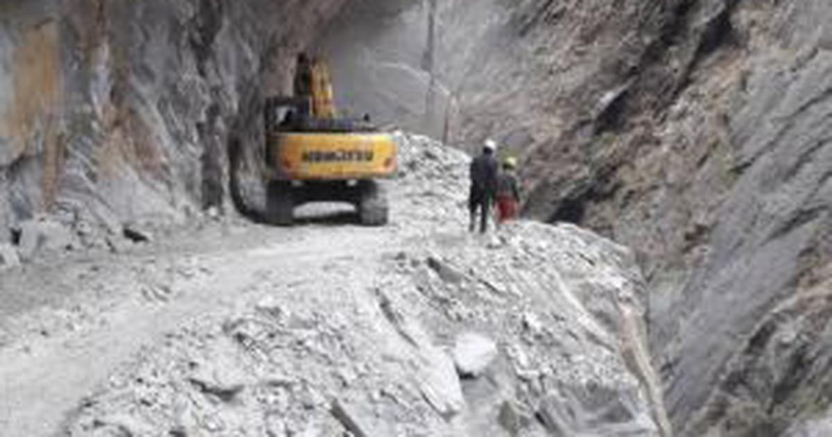 Ritha-Chankatte road construction at snail pace